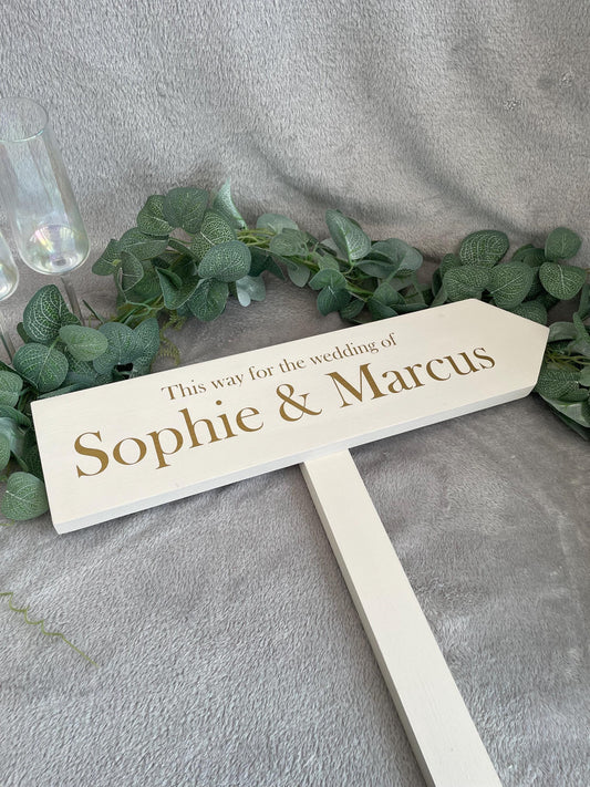 Personalised NEUTRAL wooden event direction sign.