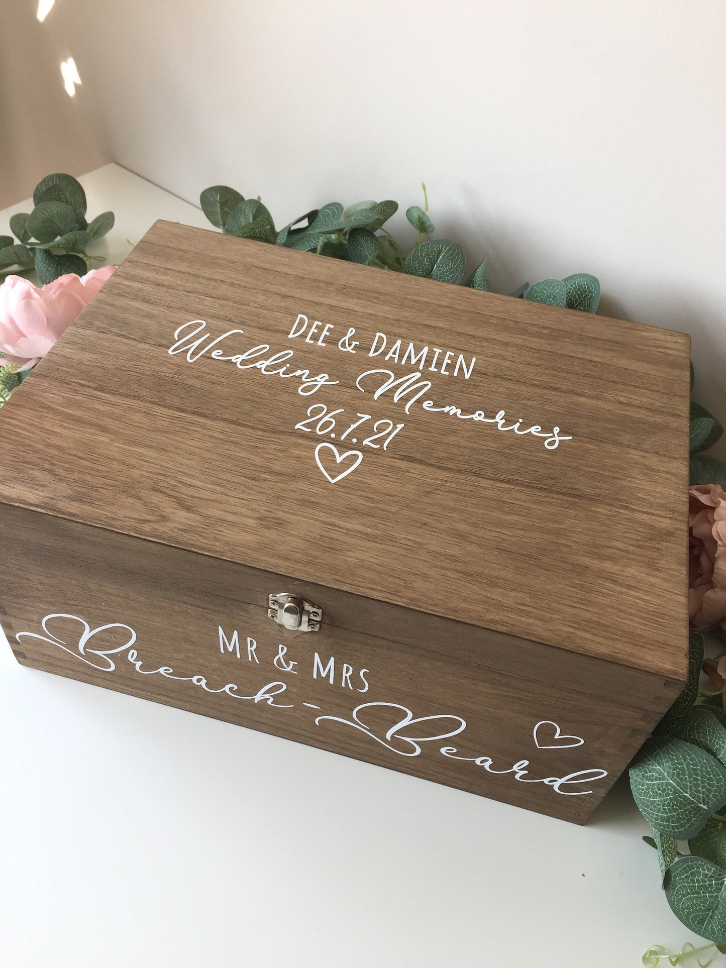 UPGRADE for custom text on gift box. Box not included, please purchase separately.