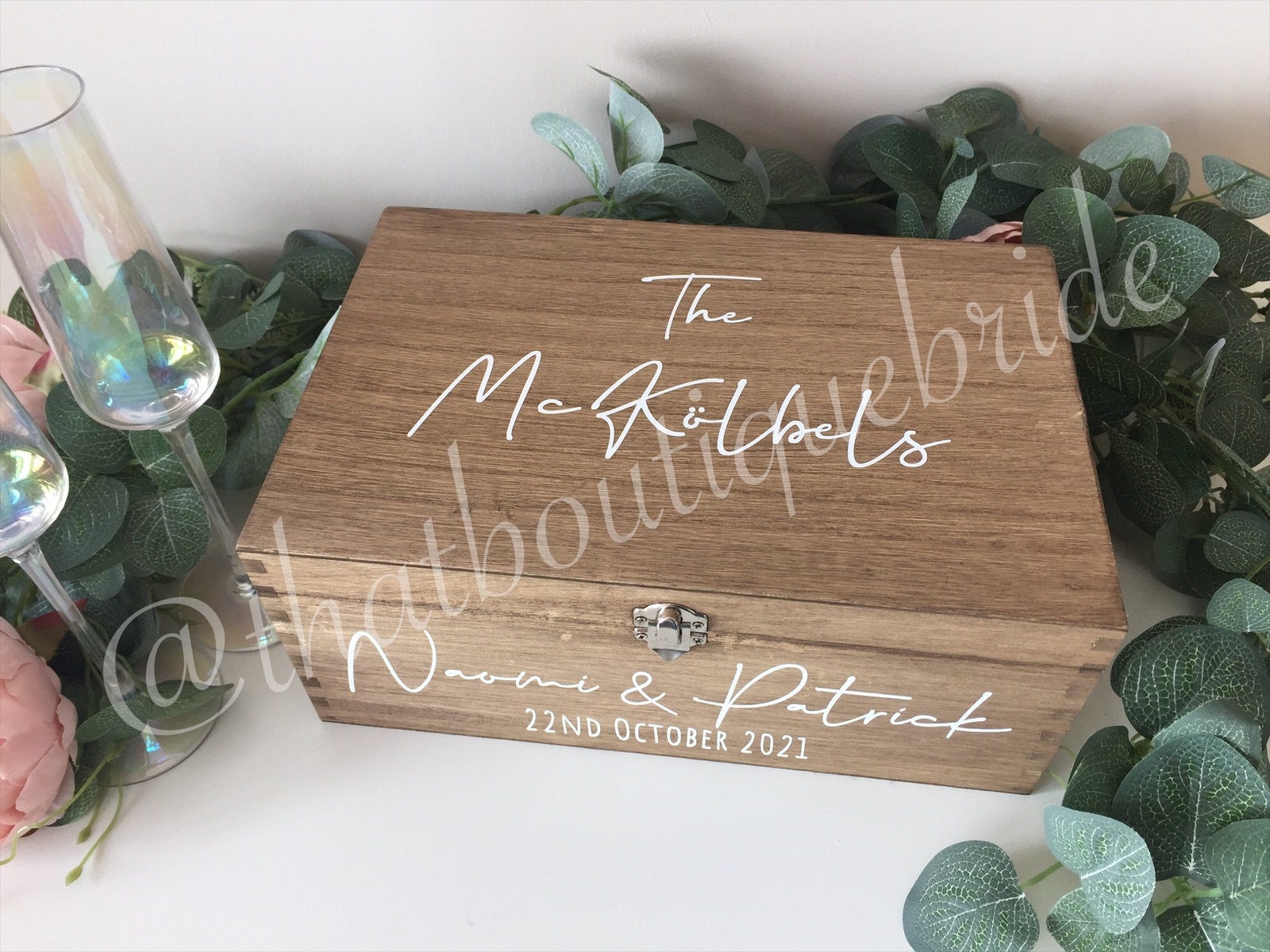 UPGRADE for custom text on gift box. Box not included, please purchase separately.